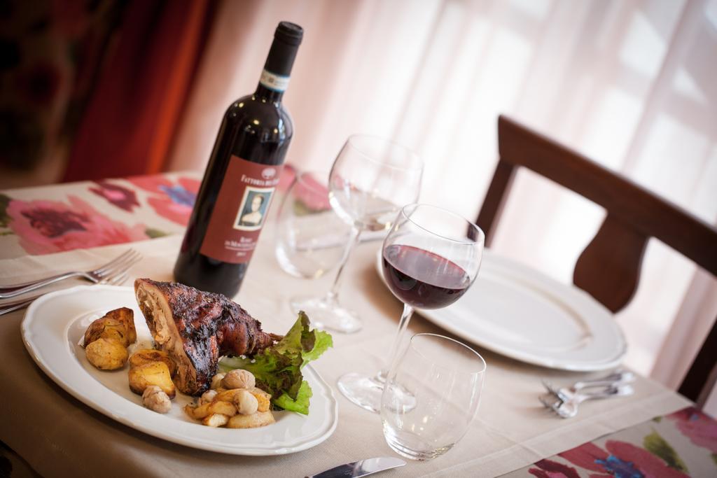 Hotel Fabbrini Abbadia San Salvator Zewnętrze zdjęcie