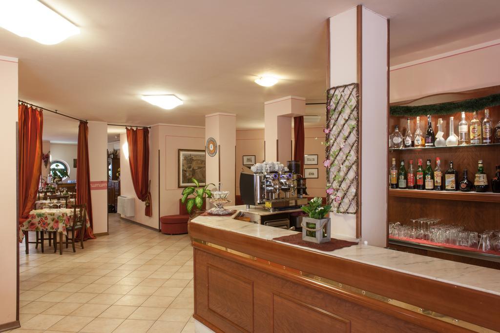 Hotel Fabbrini Abbadia San Salvator Zewnętrze zdjęcie