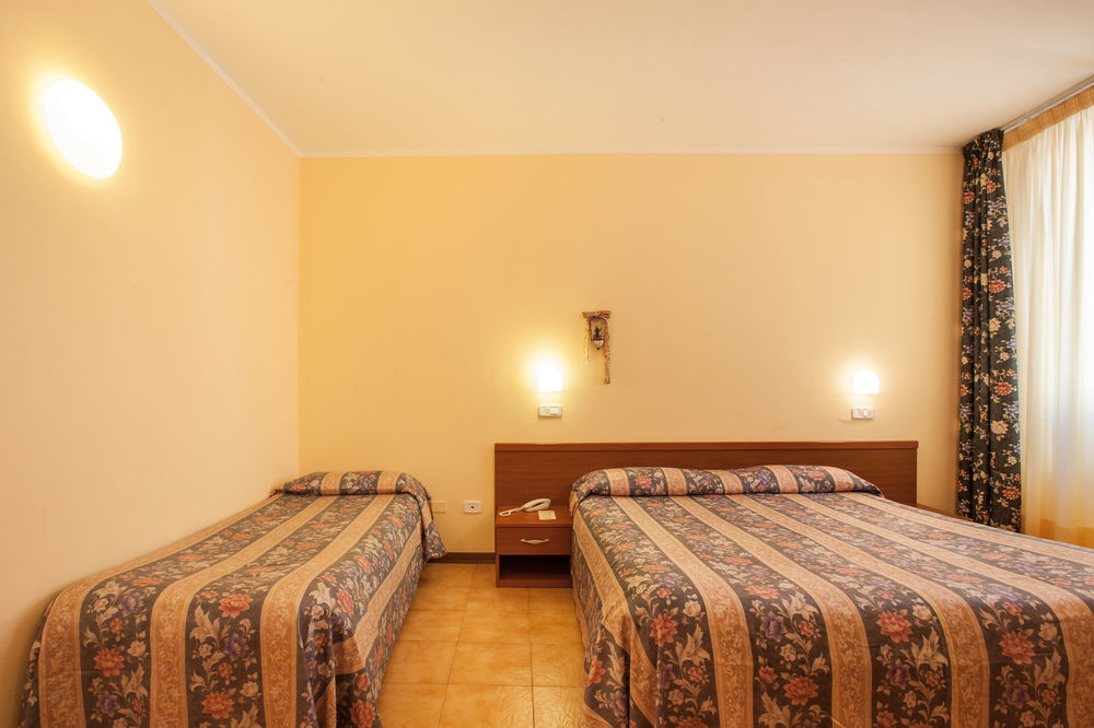 Hotel Fabbrini Abbadia San Salvator Zewnętrze zdjęcie