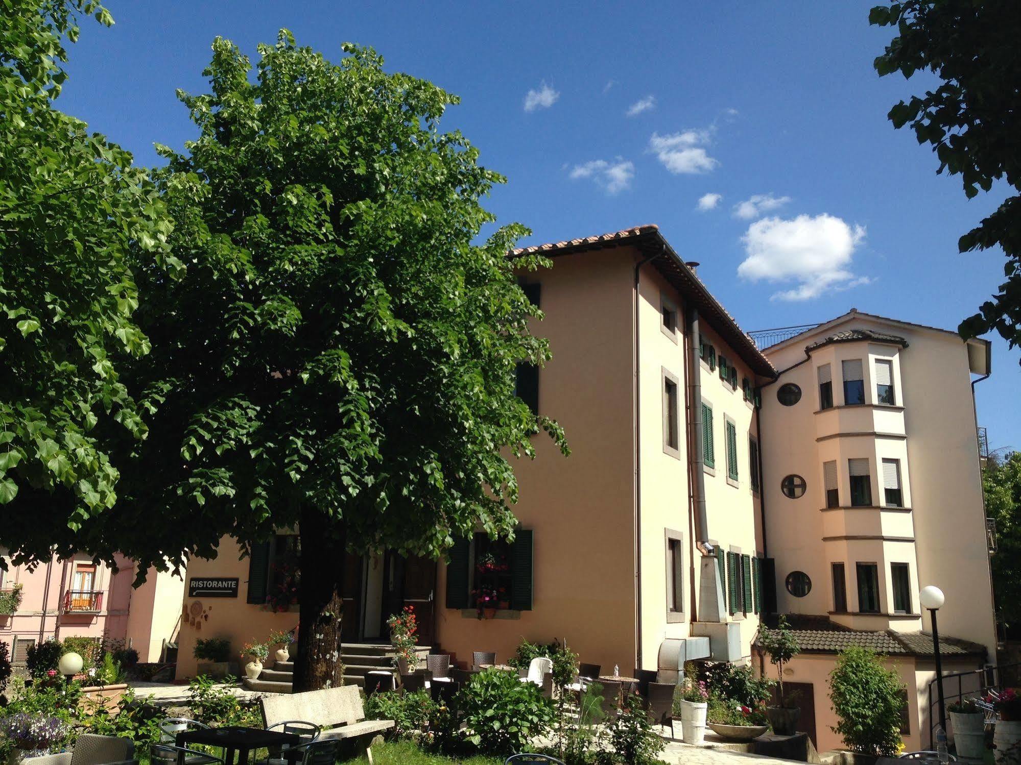 Hotel Fabbrini Abbadia San Salvator Zewnętrze zdjęcie