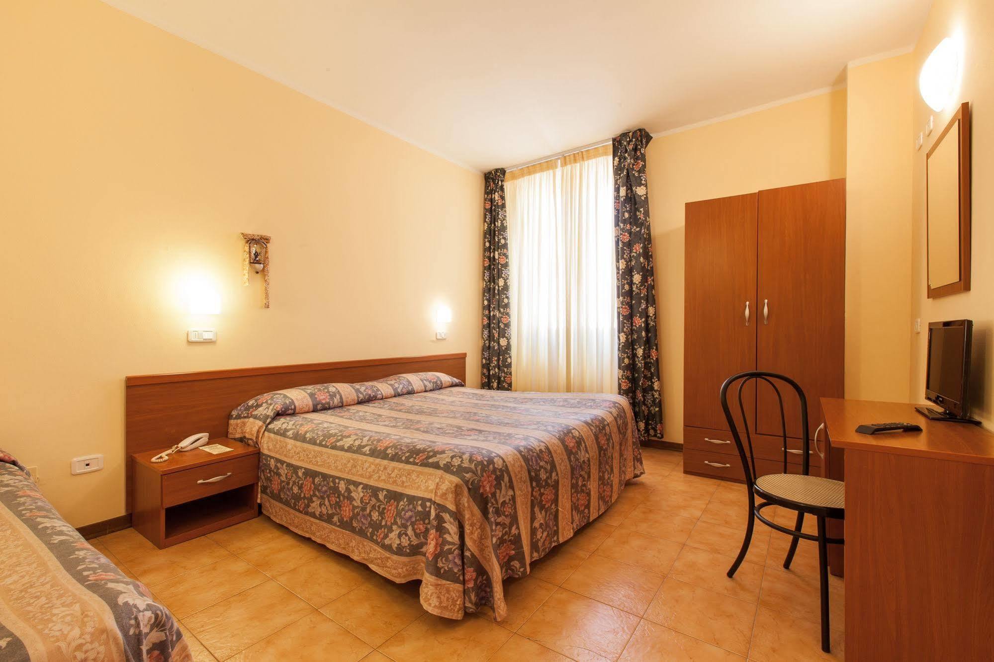 Hotel Fabbrini Abbadia San Salvator Zewnętrze zdjęcie